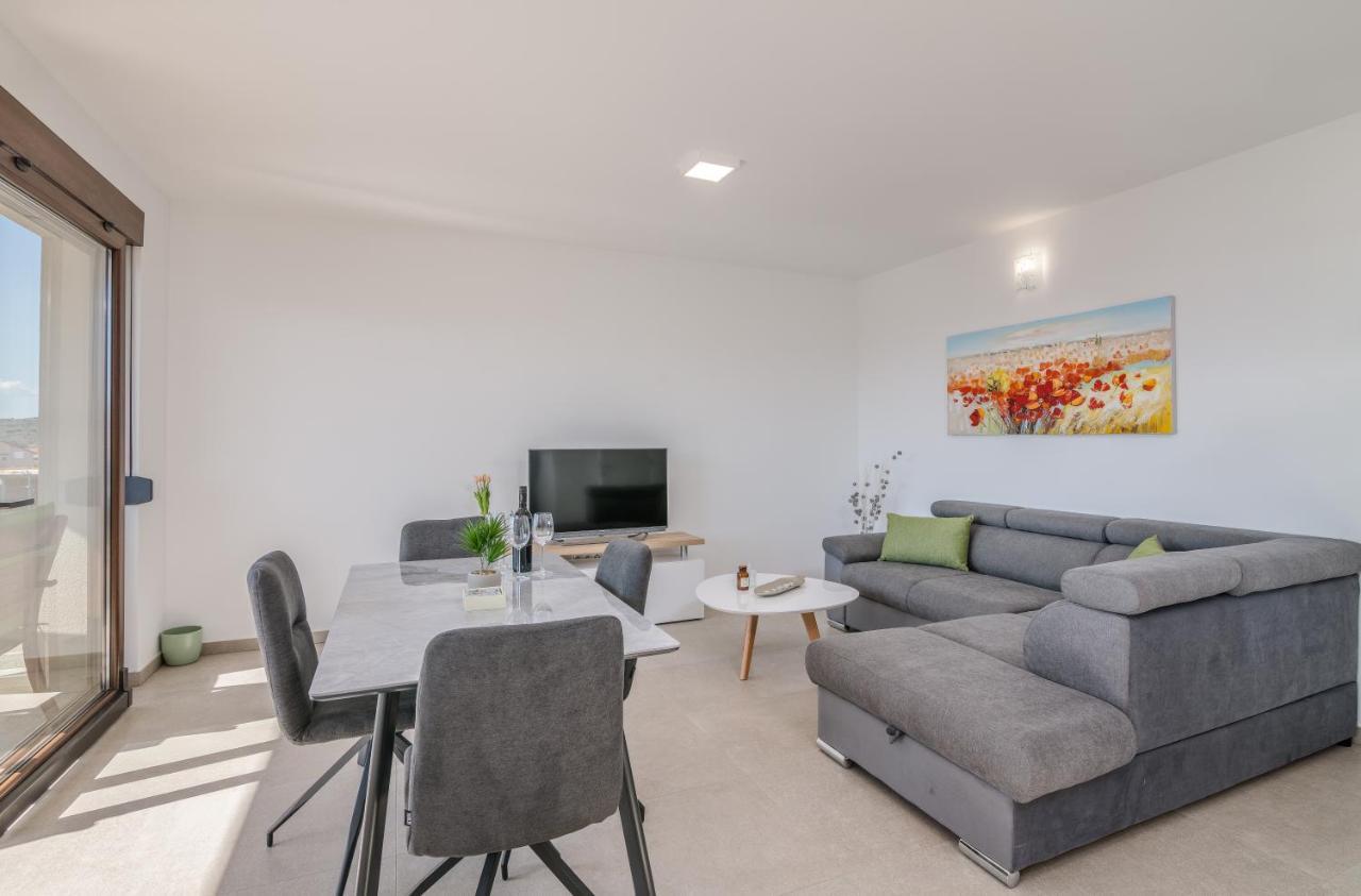 Apartments Sunrise Krk Krk Town Zewnętrze zdjęcie