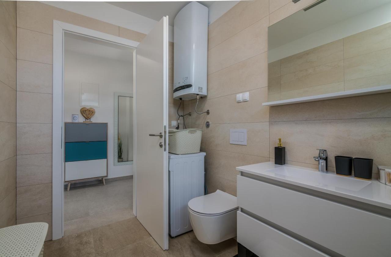 Apartments Sunrise Krk Krk Town Zewnętrze zdjęcie