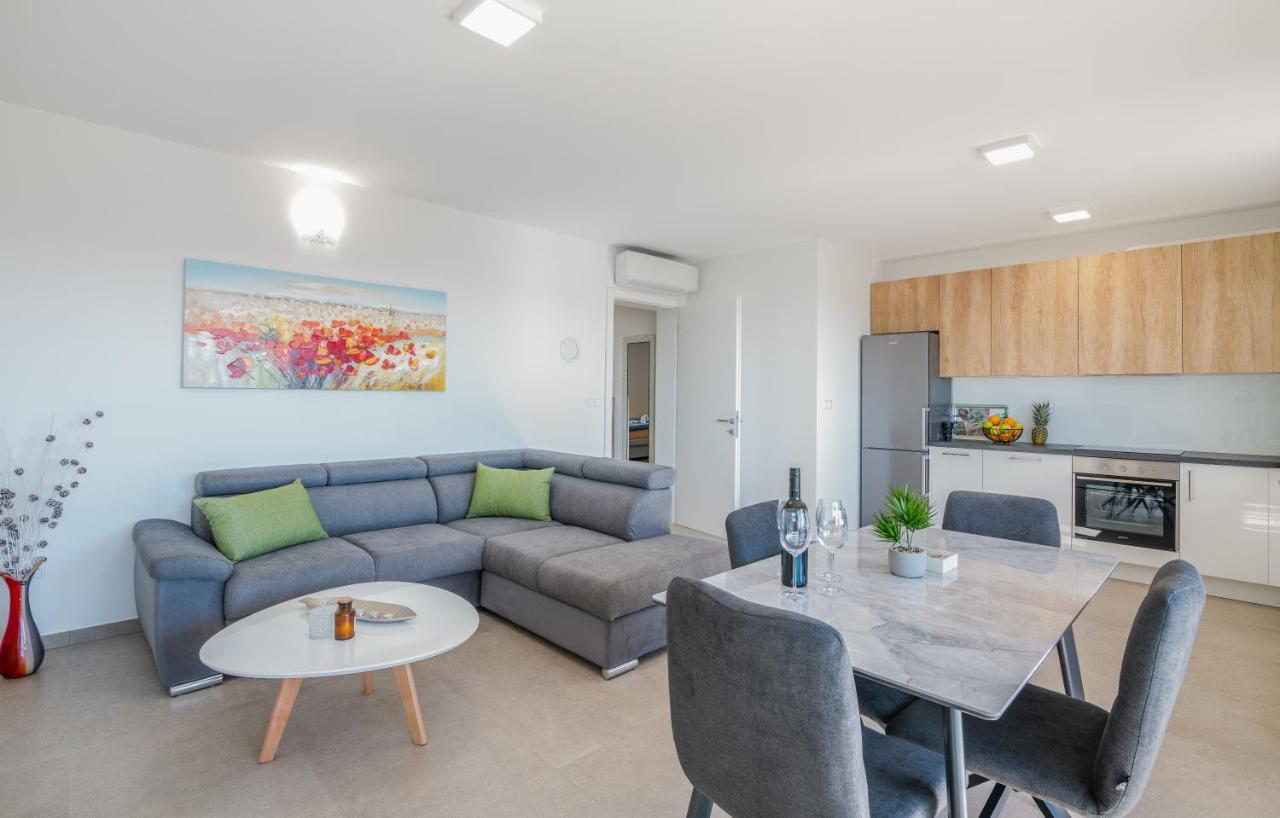 Apartments Sunrise Krk Krk Town Zewnętrze zdjęcie