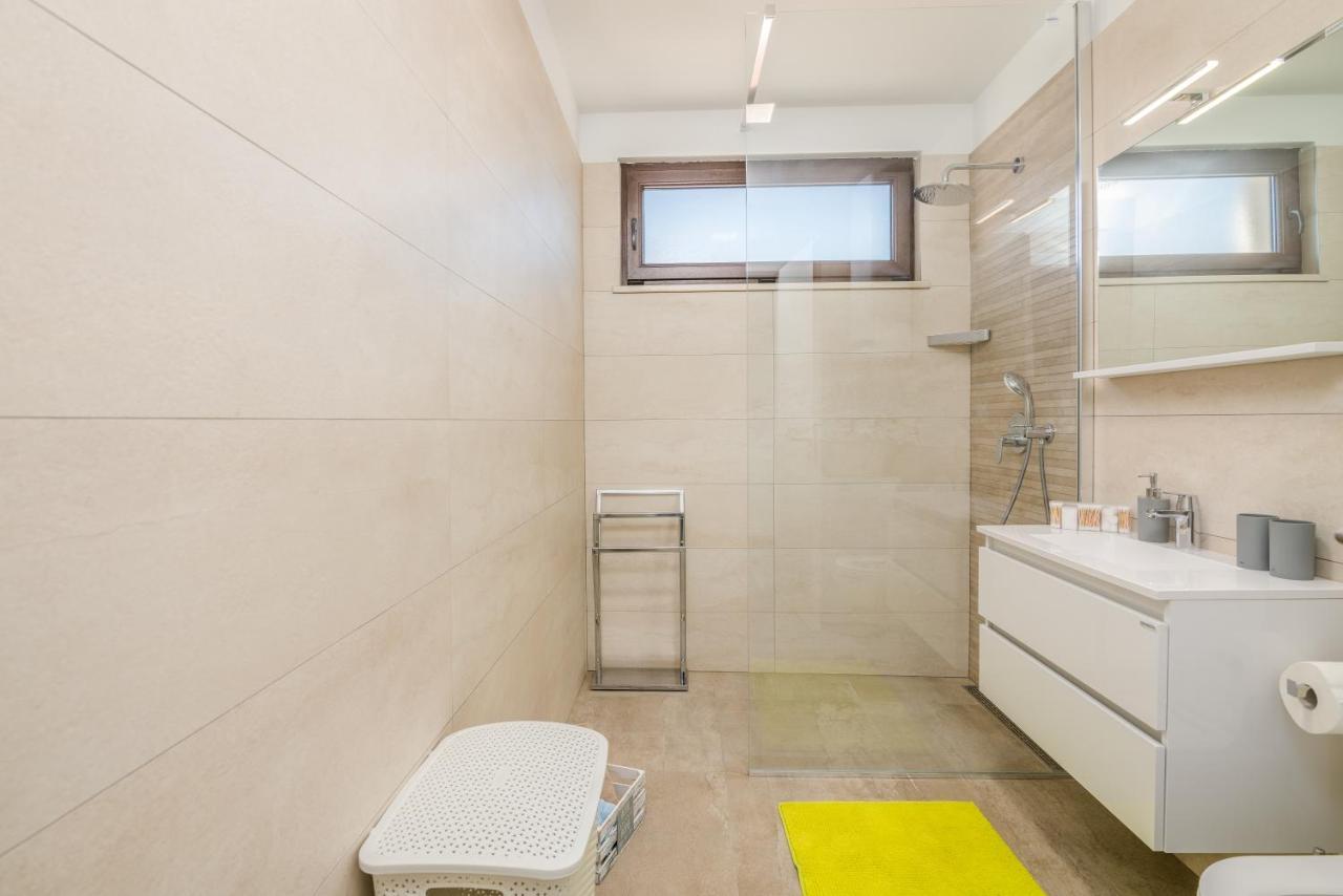 Apartments Sunrise Krk Krk Town Zewnętrze zdjęcie